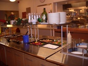 Reumalaisten joulupöytä. 